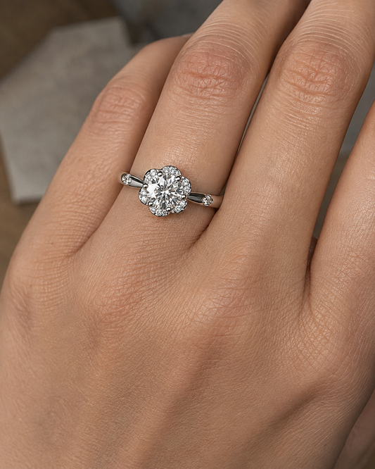 Fleur Halo Ring