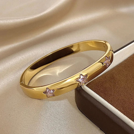 Stellar Bangle