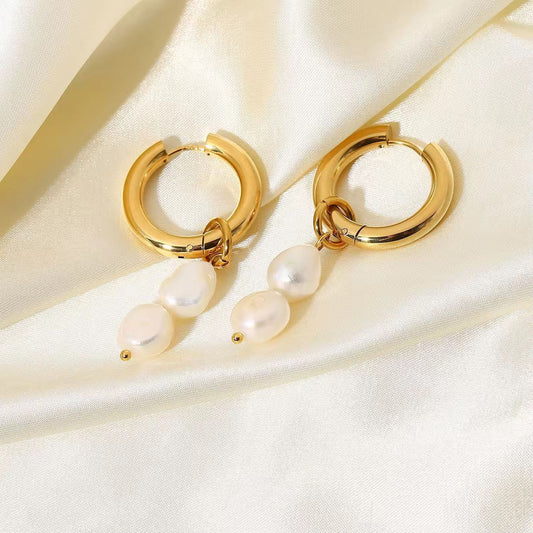 Perle Hoop Earrings