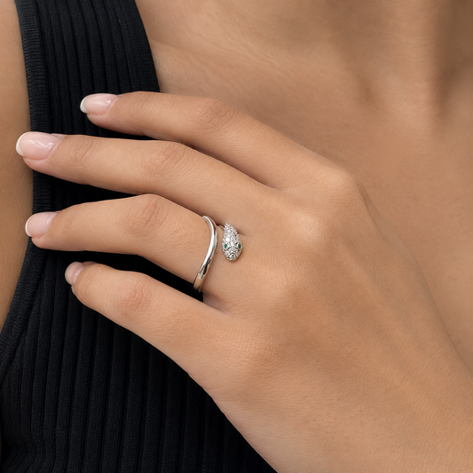 Naja Serpent Ring